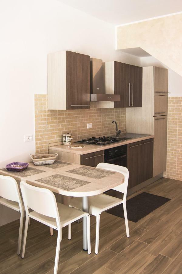 Вилла Borgo Antico Портоканноне Экстерьер фото